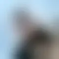 Chat with  santiago962215